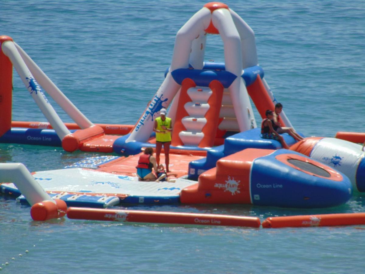 Apartamentos Playa Postiguet アリカンテ エクステリア 写真