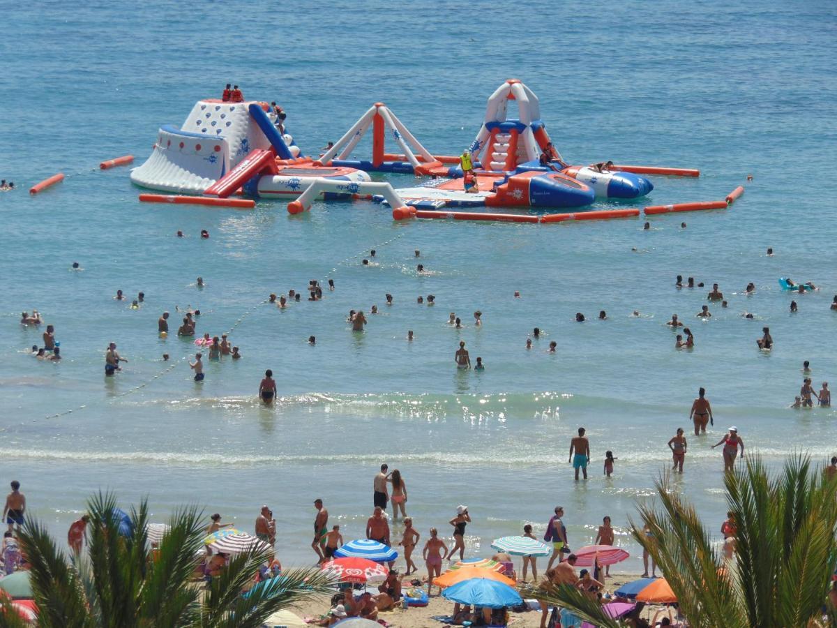 Apartamentos Playa Postiguet アリカンテ エクステリア 写真